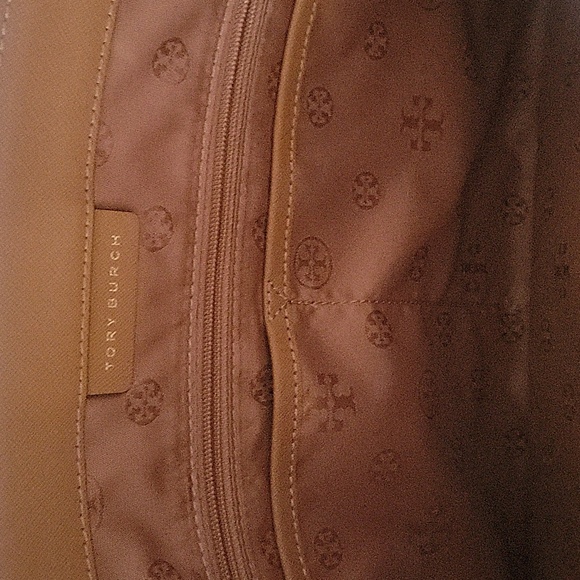 Tory Burch leather tote in tan - Picture 5 of 6